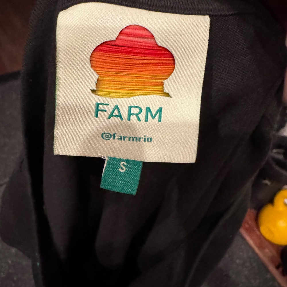 Farm Rio Colorful Graphic tshirt Midi Dress - Picture 2 of 5